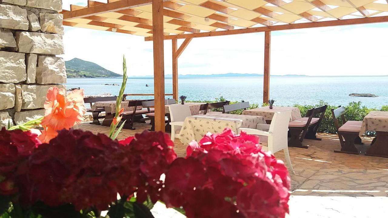 Lavanda Mobile Homes & Villas Orebic Bagian luar foto