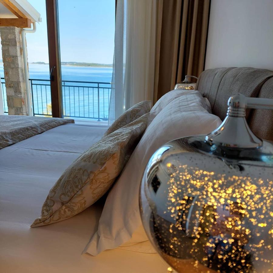 Lavanda Mobile Homes & Villas Orebic Bagian luar foto