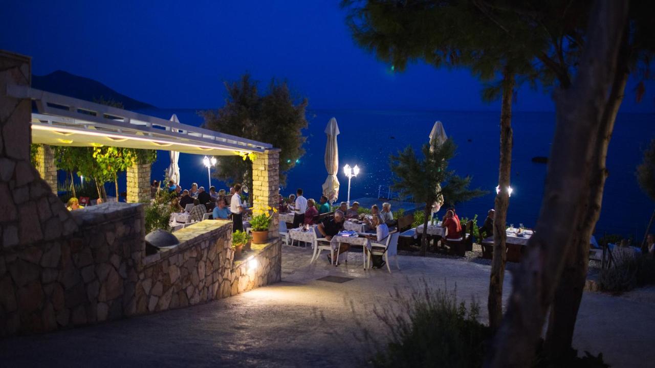 Lavanda Mobile Homes & Villas Orebic Bagian luar foto